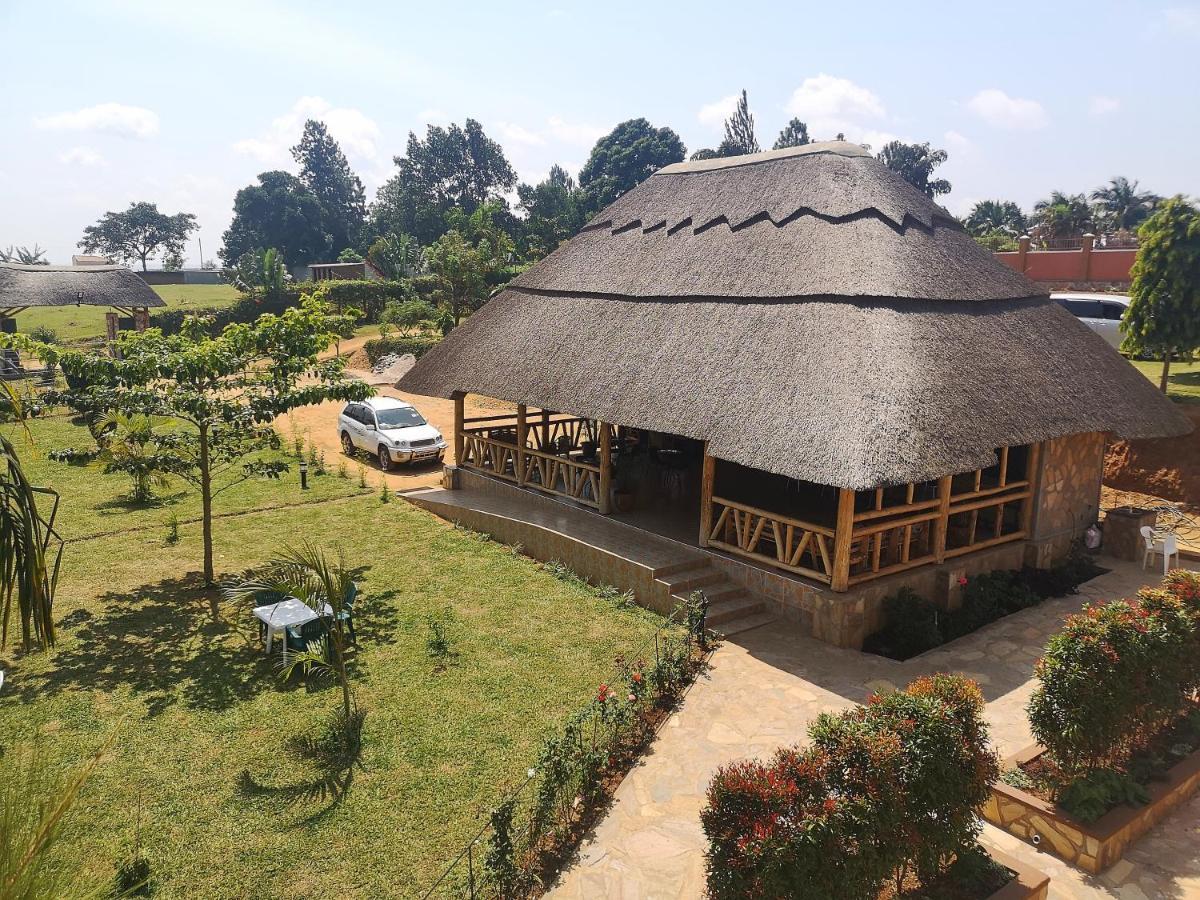 Oslo Gardens Bed&Breakfast Entebbe Exterior foto