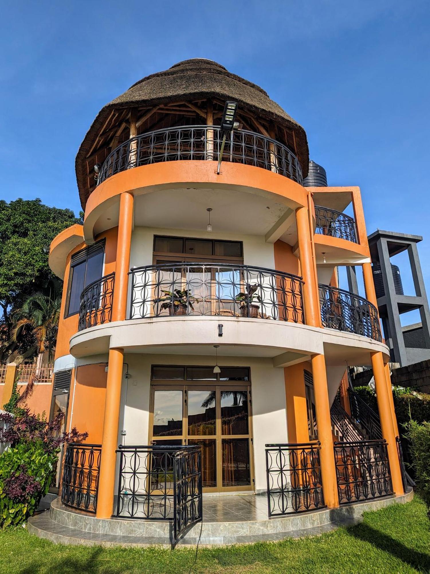 Oslo Gardens Bed&Breakfast Entebbe Exterior foto